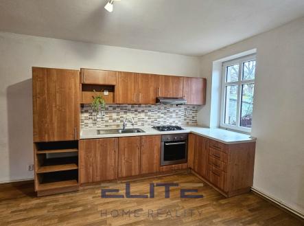 Pronájem bytu, 2+kk, 64 m²