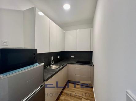 Pronájem bytu, 2+kk, 34 m²