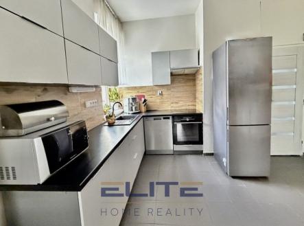 Prodej bytu, 3+kk, 85 m²