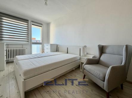 Pronájem bytu, 2+kk, 43 m²