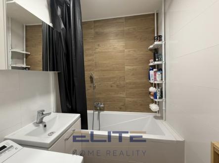 Pronájem bytu, 3+1, 74 m²