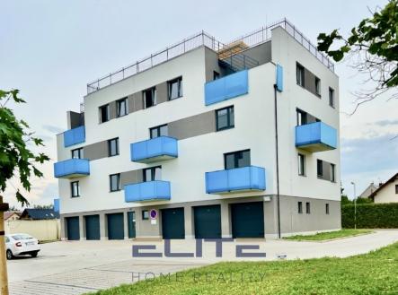 Pronájem bytu, 3+kk, 87 m²