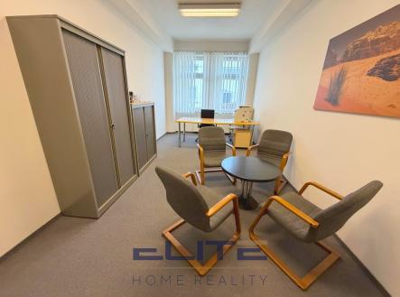 Pronájem kanceláře, 21 m²