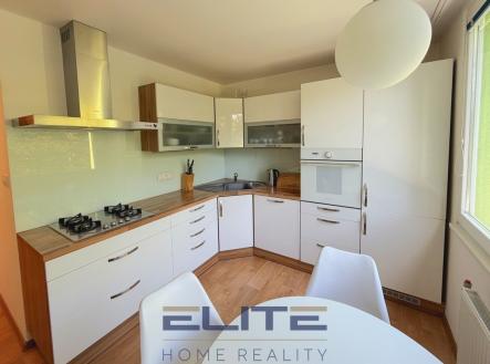 Pronájem bytu, 3+1, 73 m²
