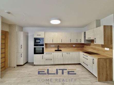 Pronájem bytu, 3+kk, 65 m²