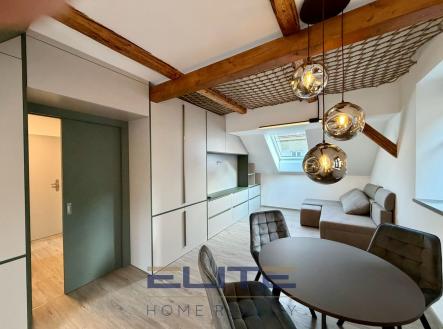 Pronájem bytu, 3+kk, 102 m²