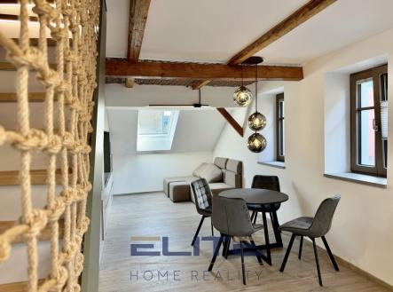 Pronájem bytu, 3+kk, 102 m²