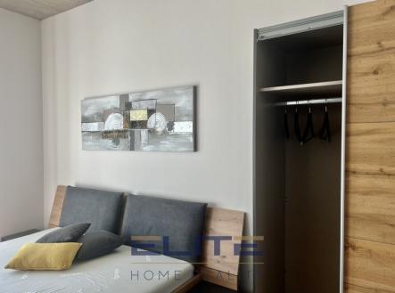 Pronájem bytu, 1+kk, 40 m²