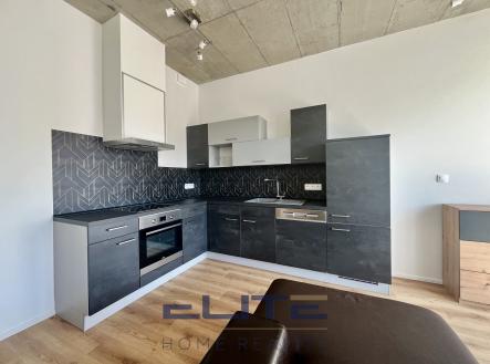 Pronájem bytu, 1+kk, 40 m²