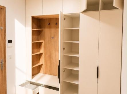 Pronájem bytu, 2+kk, 60 m²