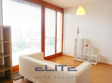 Pronájem bytu, 1+kk, 40 m²
