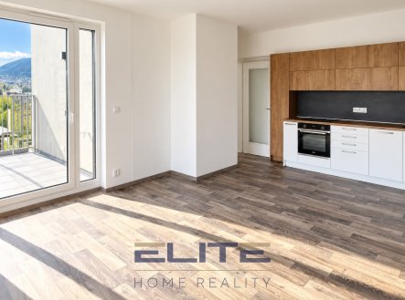 Pronájem bytu, 3+kk, 89 m²