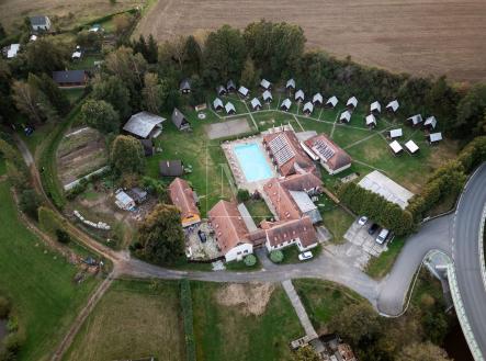 Prodej - hotel, 1 795 m²