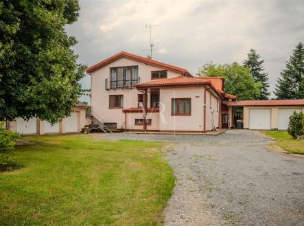 Prodej domu/vily, 370 m²