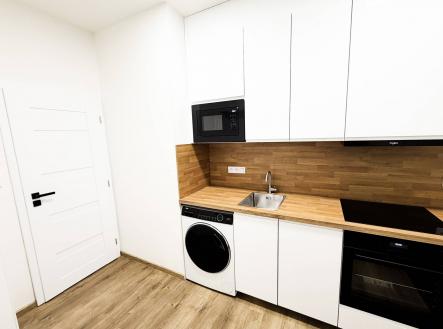 Pronájem bytu, 2+kk, 45 m²