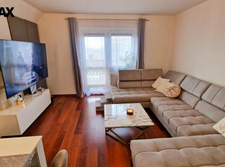 Pronájem bytu, 3+kk, 65 m²