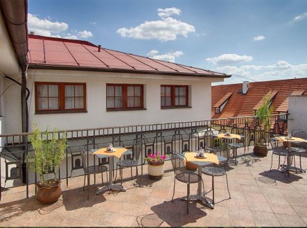Prodej nájemního domu, 1 060 m²