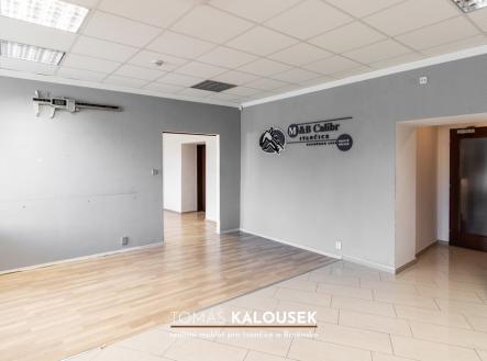 Pronájem obchodní prostor, 129 m²