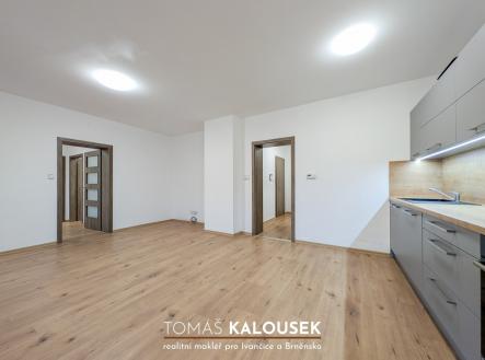 Pronájem bytu, 3+kk, 61 m²