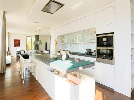 Prodej bytu, atypický, 340 m²