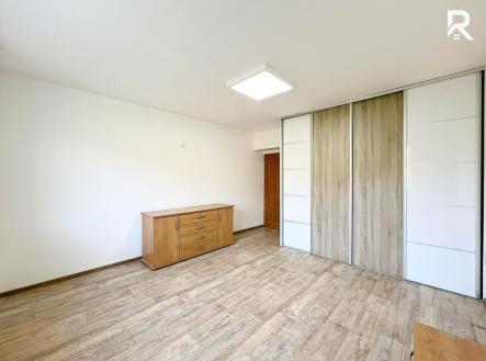 Pronájem bytu, 3+kk, 78 m²