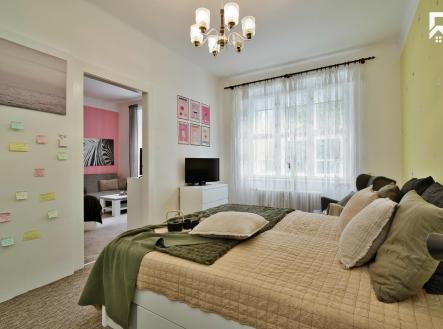 Pronájem bytu, 3+kk, 80 m²