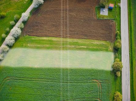 Prodej pozemku pro bydlení, 1 830 m²