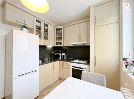 Pronájem bytu, 1+1, 37 m²