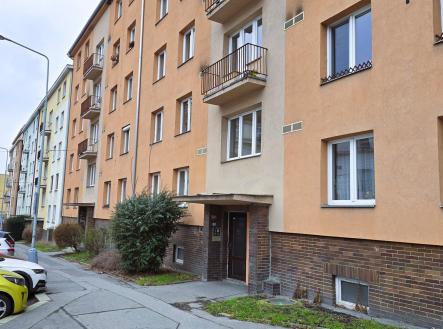 Pronájem bytu, 2+1, 54 m²