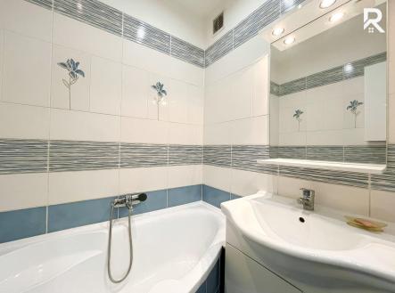 Pronájem bytu, 2+1, 53 m²