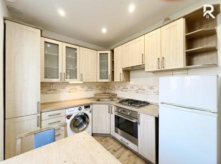 Pronájem bytu, 2+1, 53 m²