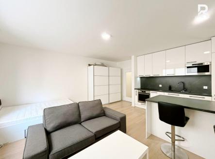 Pronájem bytu, 1+kk, 36 m²