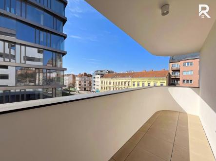 Pronájem bytu, 2+kk, 71 m²