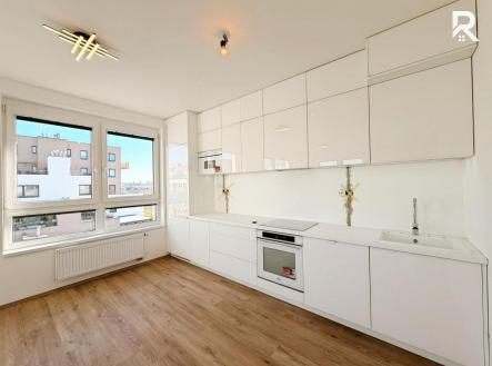 Pronájem bytu, 3+kk, 75 m²