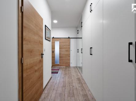 Prodej bytu, 2+kk, 70 m²