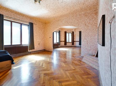 Prodej nájemního domu, 820 m²