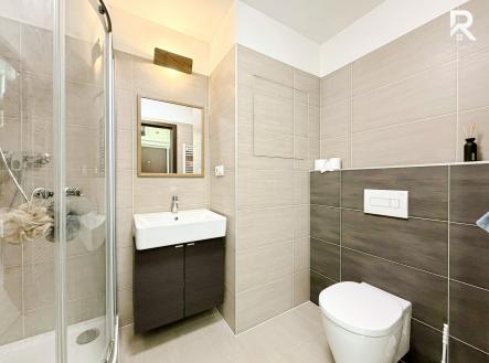 Pronájem bytu, 1+kk, 31 m²