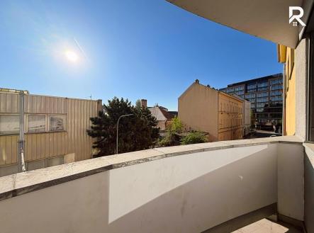 Pronájem bytu, 1+kk, 31 m²