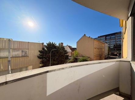 Pronájem bytu, 1+kk, 31 m²