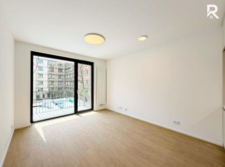 Pronájem bytu, 1+kk, 30 m²