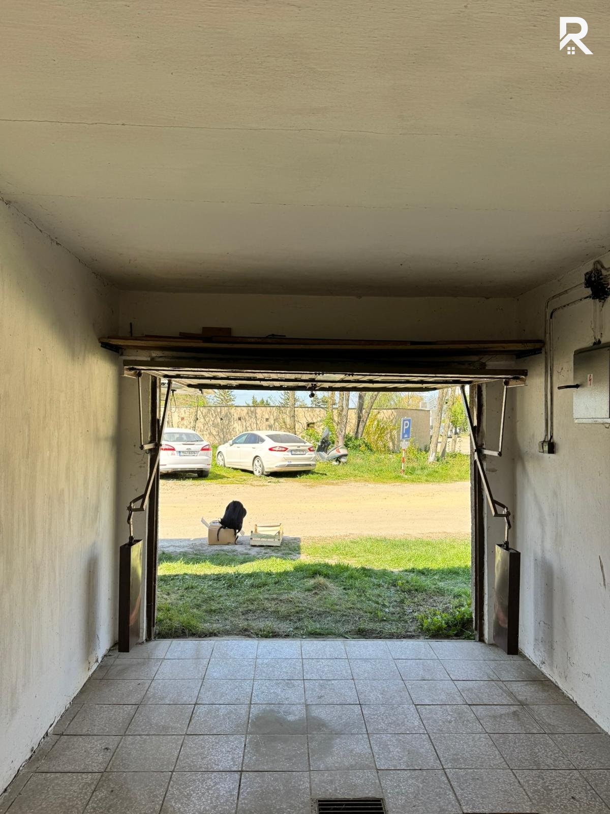 Garáž - Židlochovice (2)