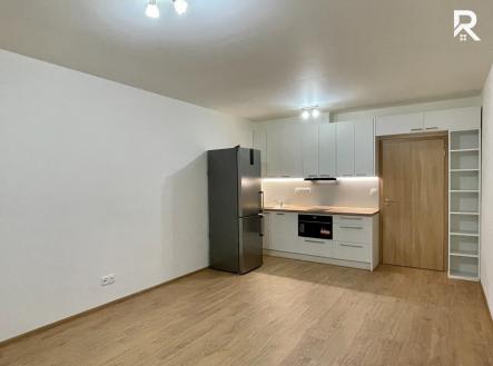 Pronájem bytu, 1+kk, 27 m²
