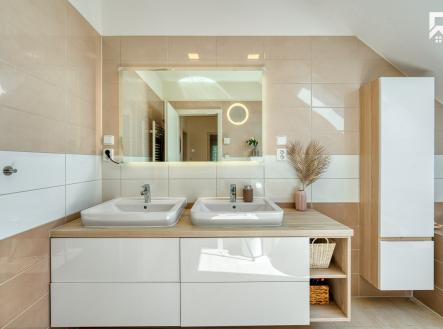 Pronájem domu/vily, 135 m²