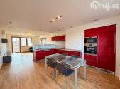 Pronájem bytu, 3+kk, 85 m²