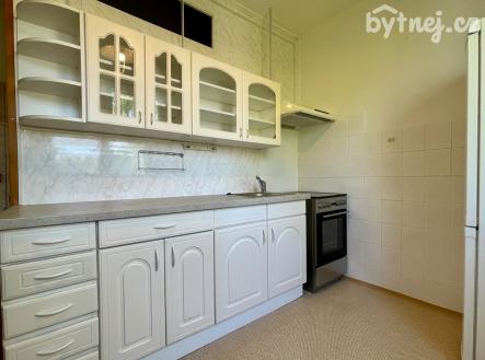 Pronájem bytu, 3+1, 60 m²