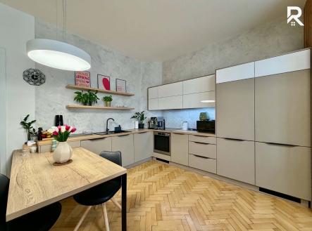 Pronájem bytu, 2+kk, 57 m²