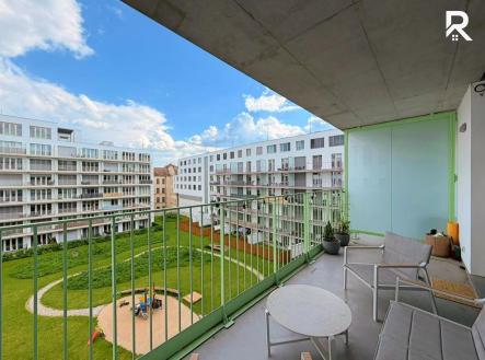 Pronájem bytu, 1+kk, 33 m²