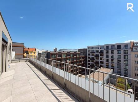 Pronájem bytu, 3+kk, 71 m²