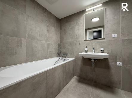 Pronájem bytu, 3+kk, 79 m²
