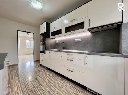 Pronájem bytu, 3+1, 83 m²